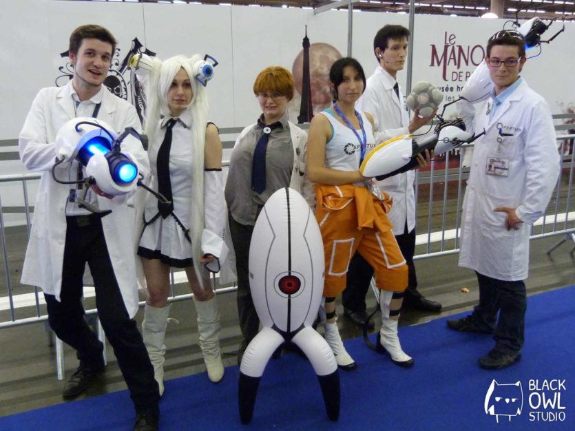 Un groupe d'Aperture Science (Portal)