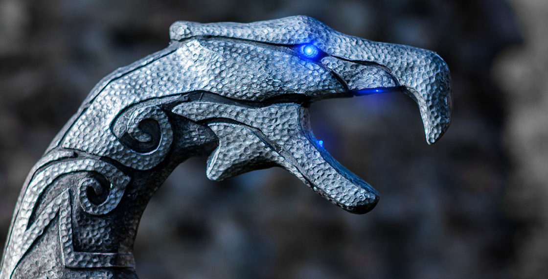 Bâton de Prêtre-Dragon