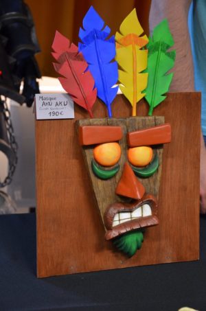 aku aku replica crash bandicoot